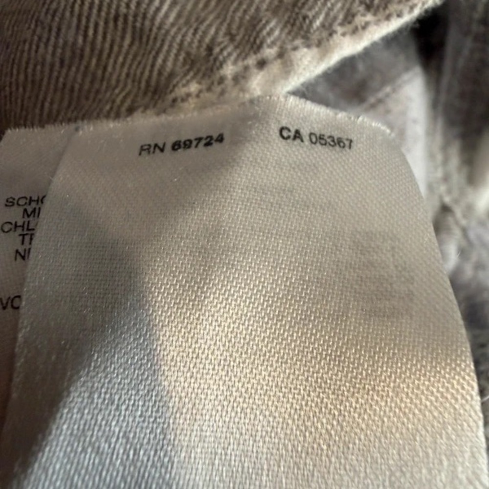 Columbia Men's Gray & White Plaid Button-Down Shirt - Picture 5 of 5